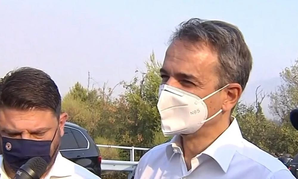 Μητσοτάκης: «Δεν είχαμε καμία απώλεια ανθρώπινης ζωής - Τα σπίτια θα ξαναχτιστούν»